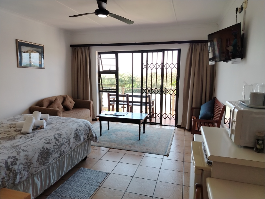 10 Bedroom Property for Sale in Gonubie Eastern Cape